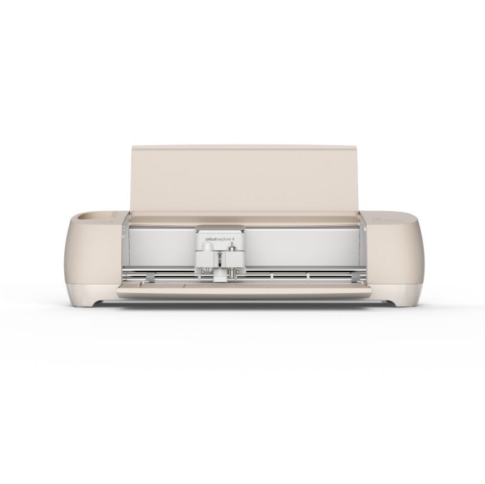 Cricut Explore® 4 + Everything Bundle + Cricut Access™ Subscription
