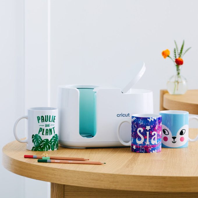 Cricut Mug Press™ + Everything Materials Bundle