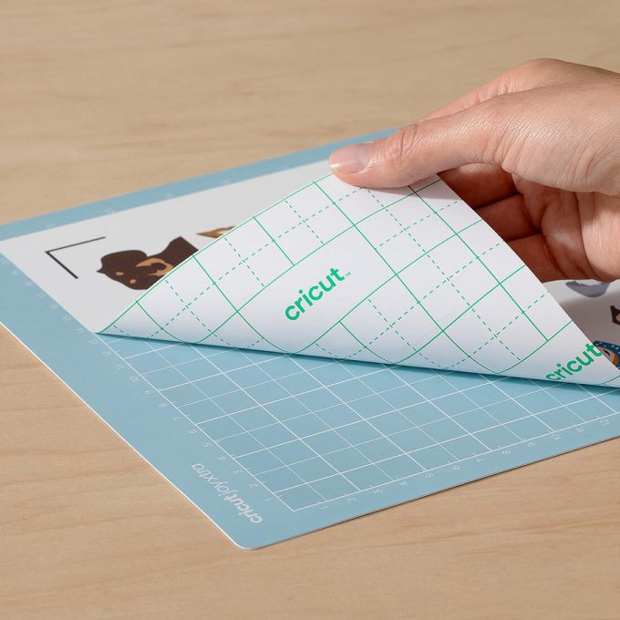 Cricut Joy Xtra™ + Sticker Making Bundle