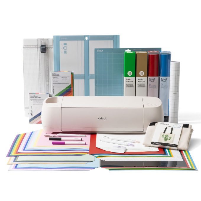 Cricut Explore® 4 + Everything Bundle + Cricut Access™ Subscription